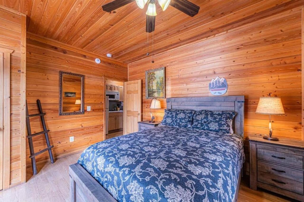 Cabin #3 Rainbow Trout - Pet Friendly- Sleeps 6 - Playground & Game Room Payson Luaran gambar