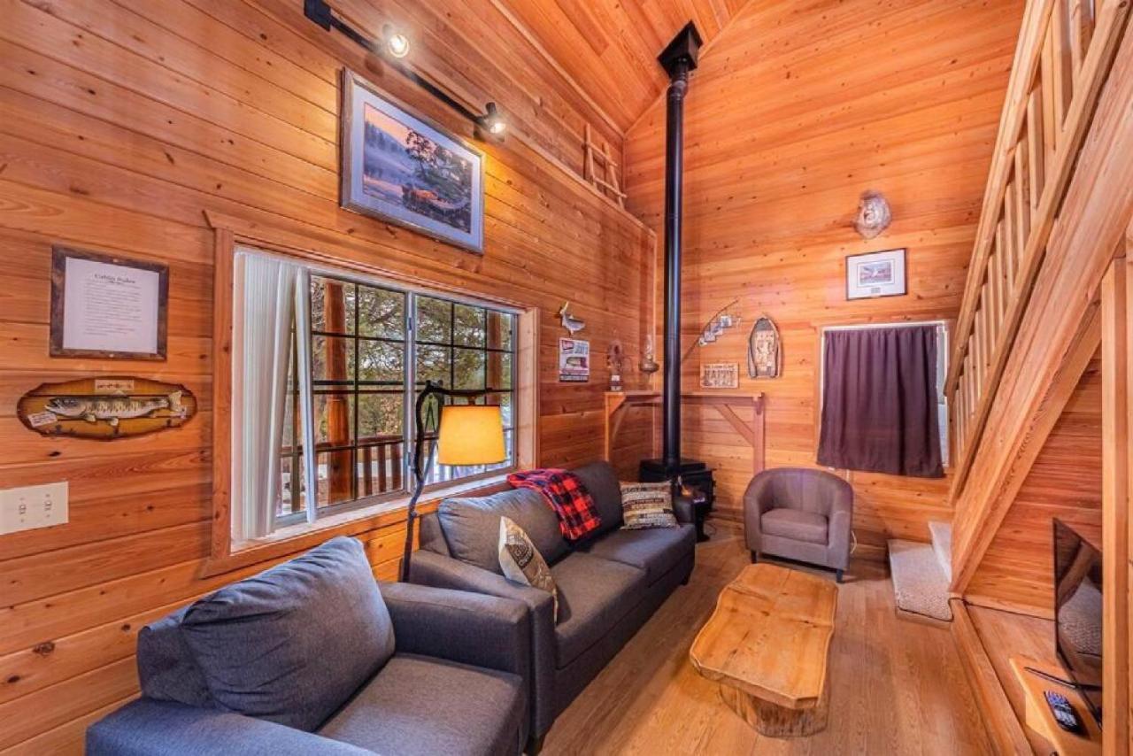 Cabin #3 Rainbow Trout - Pet Friendly- Sleeps 6 - Playground & Game Room Payson Luaran gambar